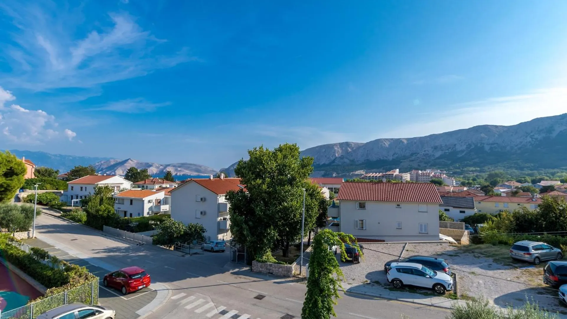 Apartments With A Parking Space Baska, Krk - 23536  Baska (Krk)