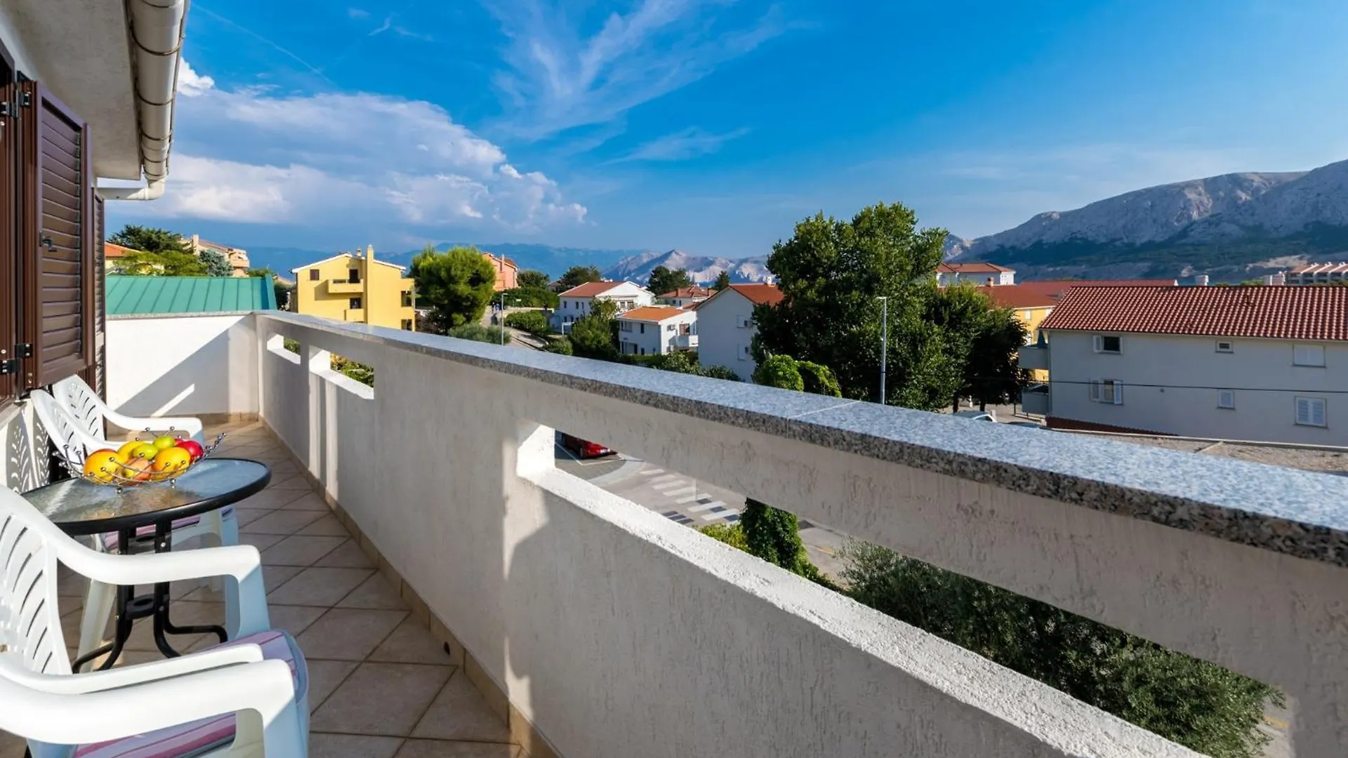 Apartments With A Parking Space Baska, Krk - 23536 Croatia